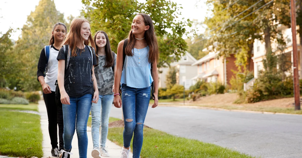 Welche Schule sollte man für seine Kinder in Luxemburg wählen - Beste internationale private oder öffentliche Schule für Expat-Familien